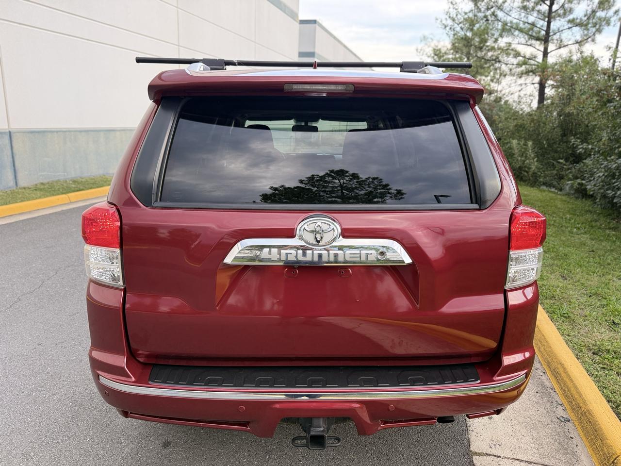 Toyota 4Runner 4WD 4dr V6 Limited (Natl) 2012