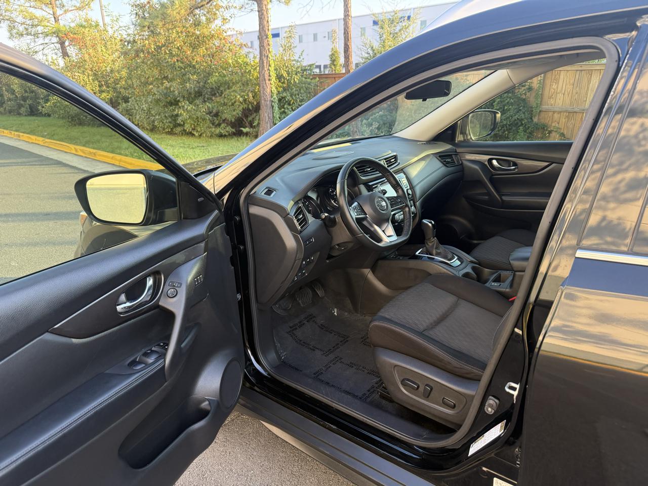 Nissan Rogue AWD SV 2019