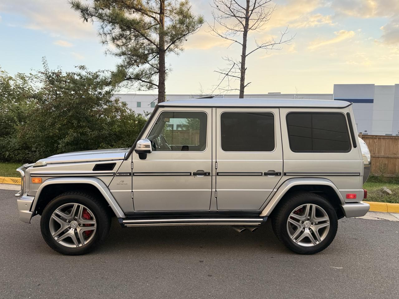 Mercedes-Benz G-Class 4MATIC 4dr G 63 AMG 2013