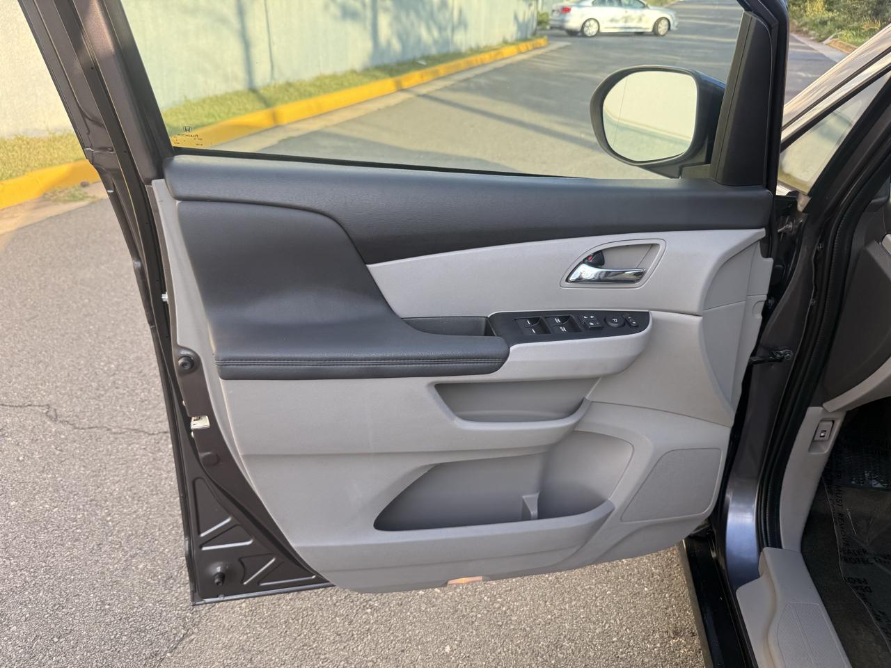 Honda Odyssey 5dr EX-L 2016