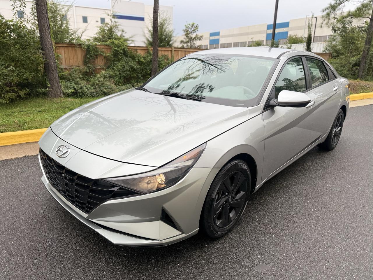 Hyundai Elantra SEL IVT 2023