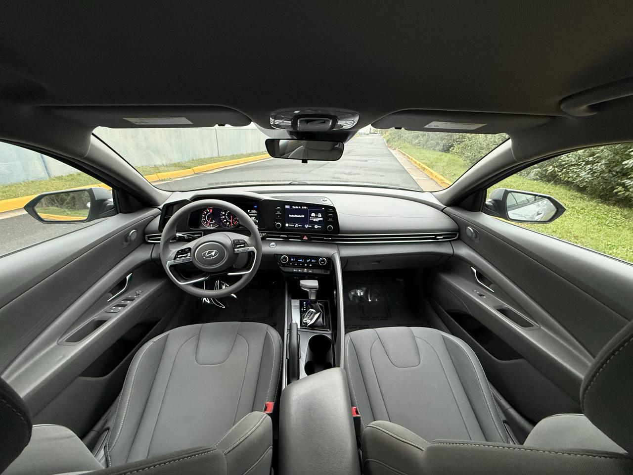 Hyundai Elantra SEL IVT 2023