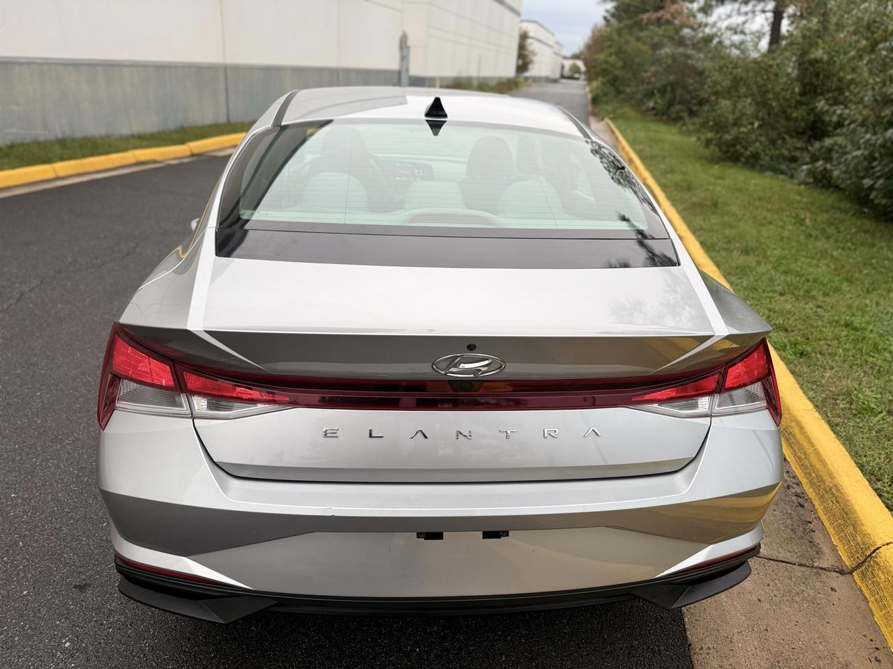 Hyundai Elantra SEL IVT 2023