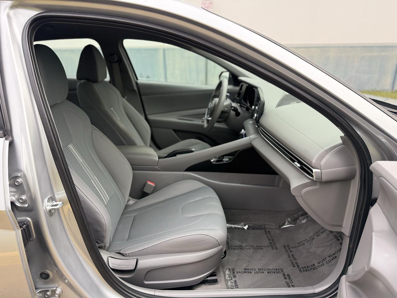 Hyundai Elantra SEL IVT 2023