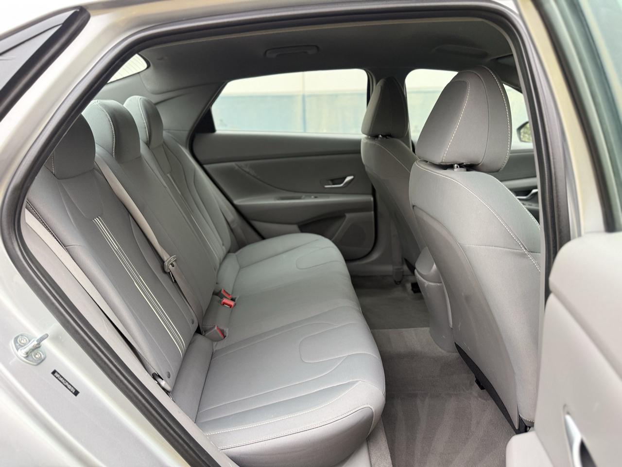 Hyundai Elantra SEL IVT 2023