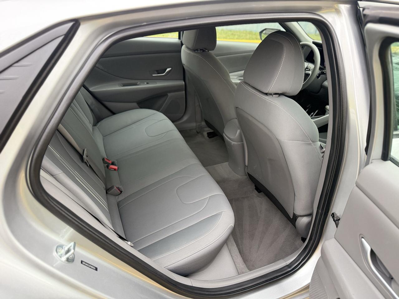 Hyundai Elantra SEL IVT 2023