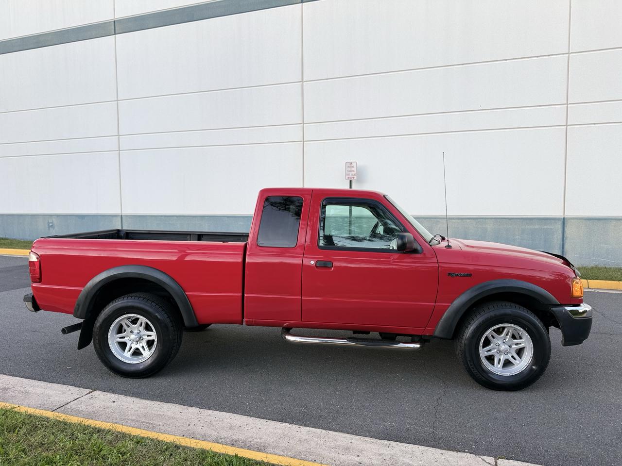 Ford Ranger 4dr Supercab 126" WB FX4 Lvl II 4WD 2005