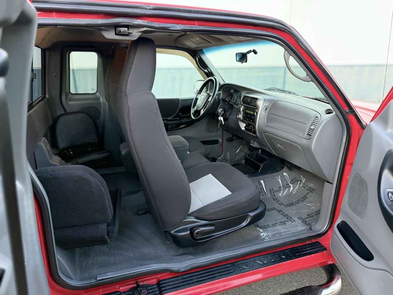 Ford Ranger 4dr Supercab 126" WB FX4 Lvl II 4WD 2005