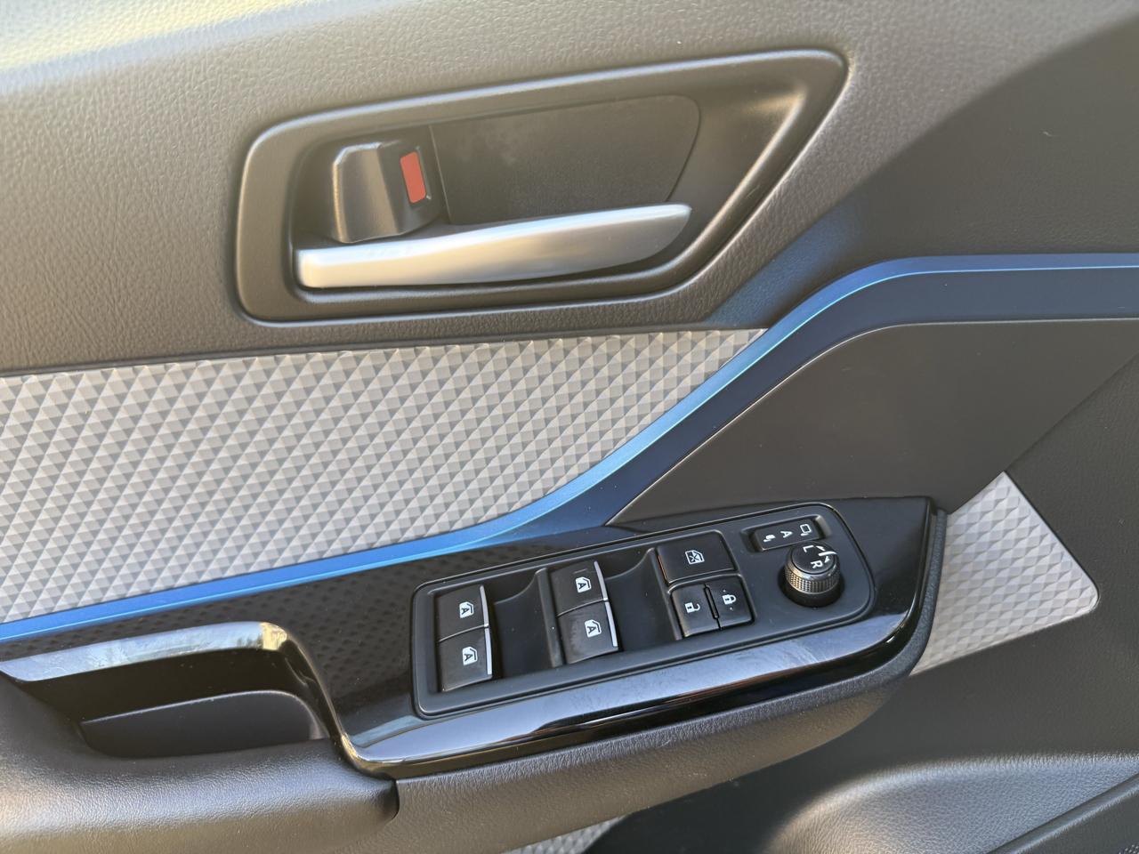 Toyota C-HR Limited FWD (Natl) 2019