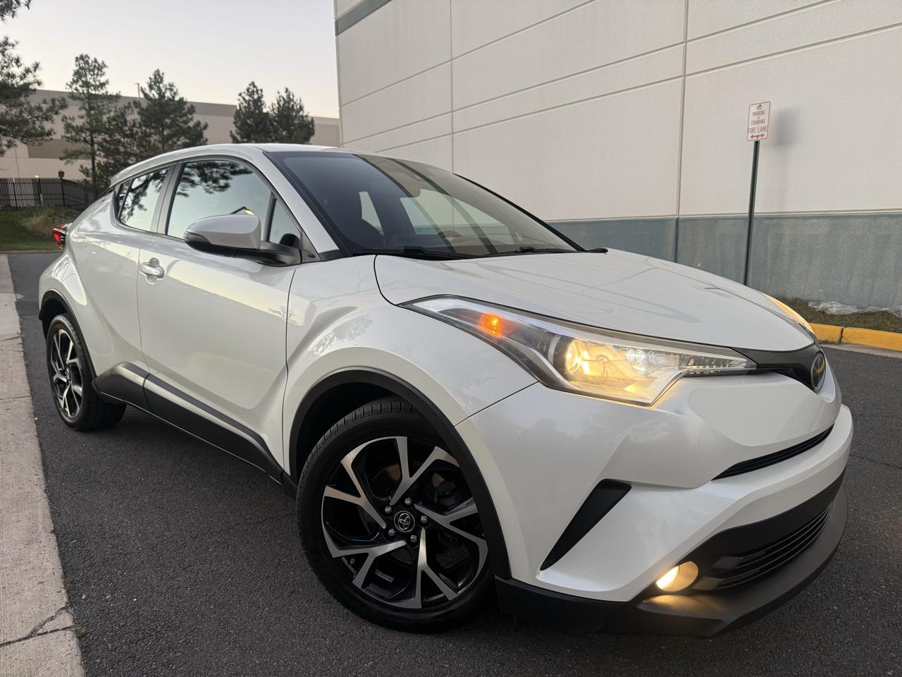 Toyota C-HR XLE FWD (Natl) 2018