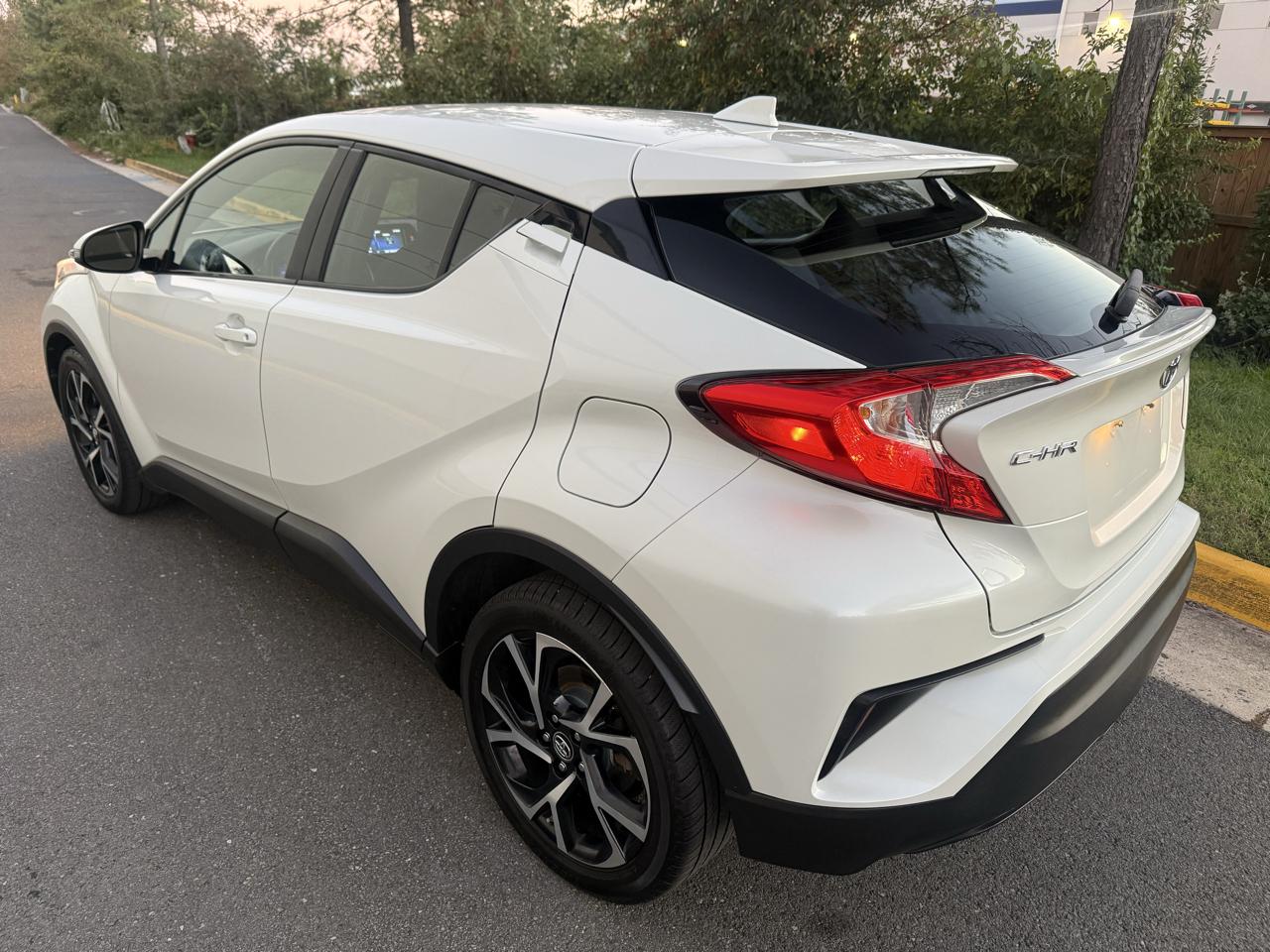 Toyota C-HR XLE FWD (Natl) 2018