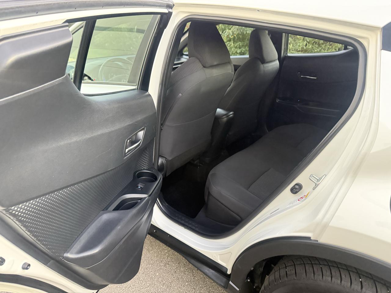 Toyota C-HR XLE FWD (Natl) 2018