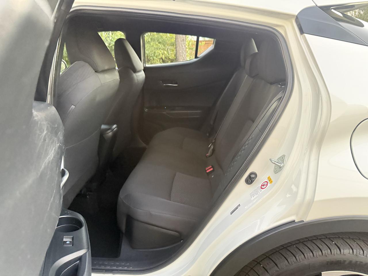 Toyota C-HR XLE FWD (Natl) 2018