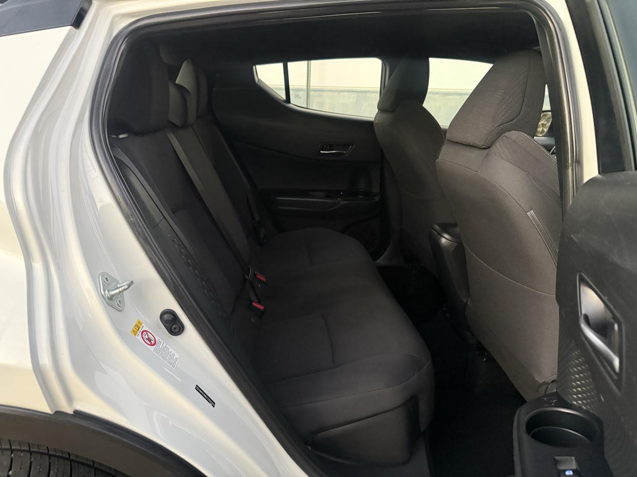 Toyota C-HR XLE FWD (Natl) 2018