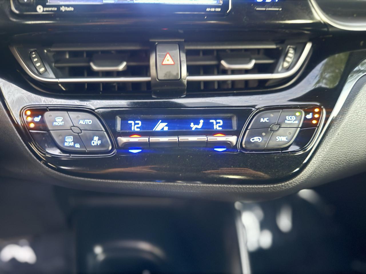Toyota C-HR XLE FWD (Natl) 2018