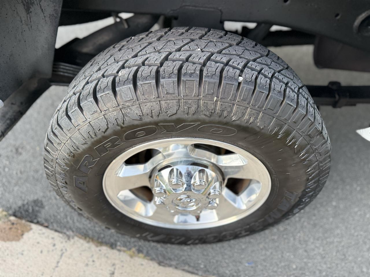 Dodge Ram 2500 4WD Quad Cab 140.5" SLT 2007