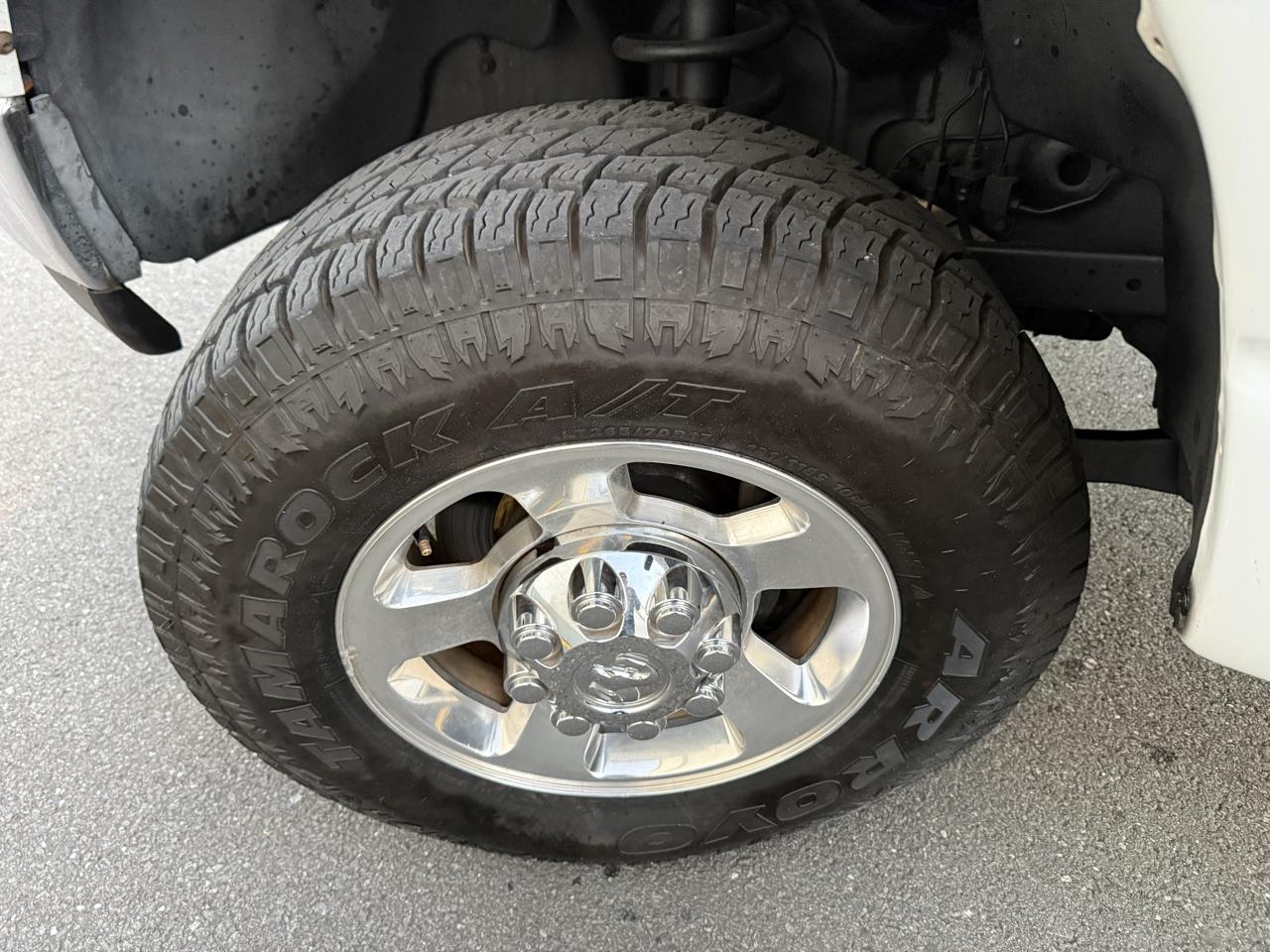 Dodge Ram 2500 4WD Quad Cab 140.5" SLT 2007
