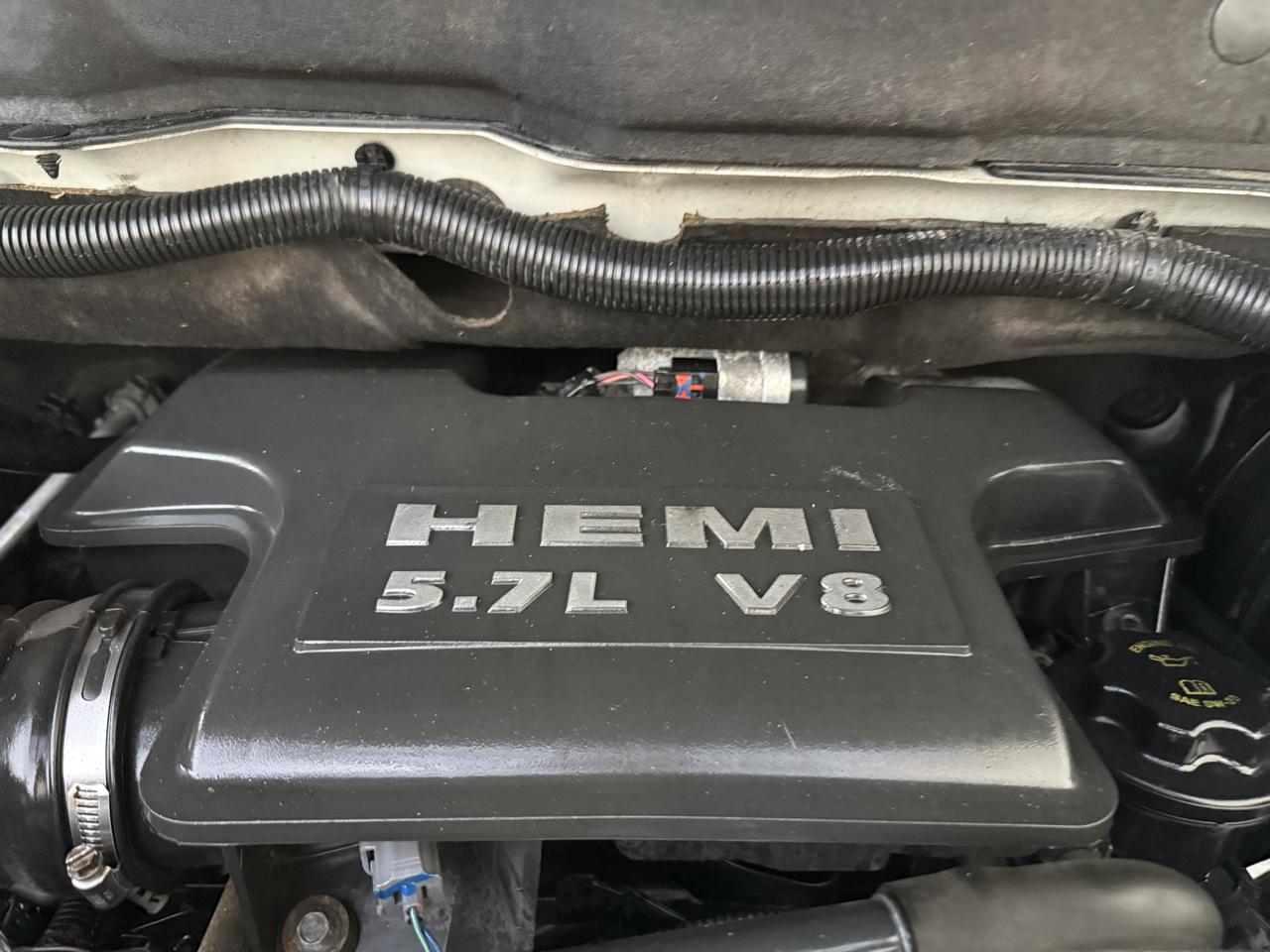 Dodge Ram 2500 4WD Quad Cab 140.5" SLT 2007