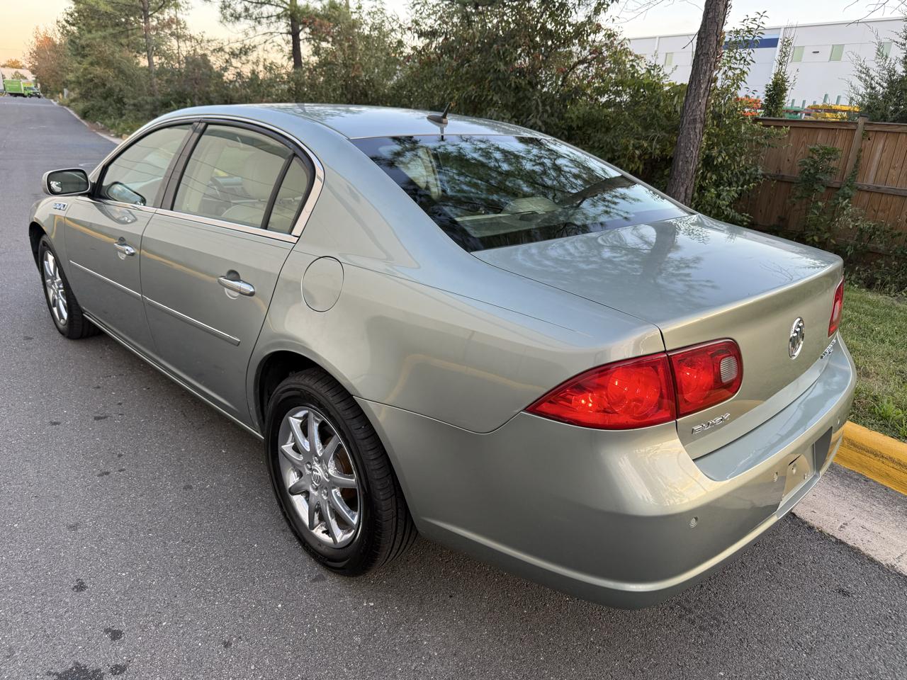 Buick Lucerne 4dr Sdn V6 CXL 2007