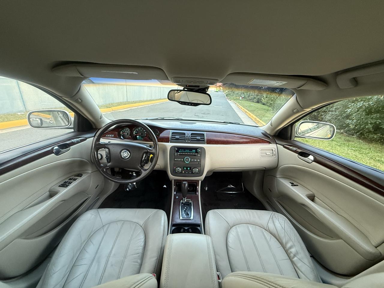 Buick Lucerne 4dr Sdn V6 CXL 2007