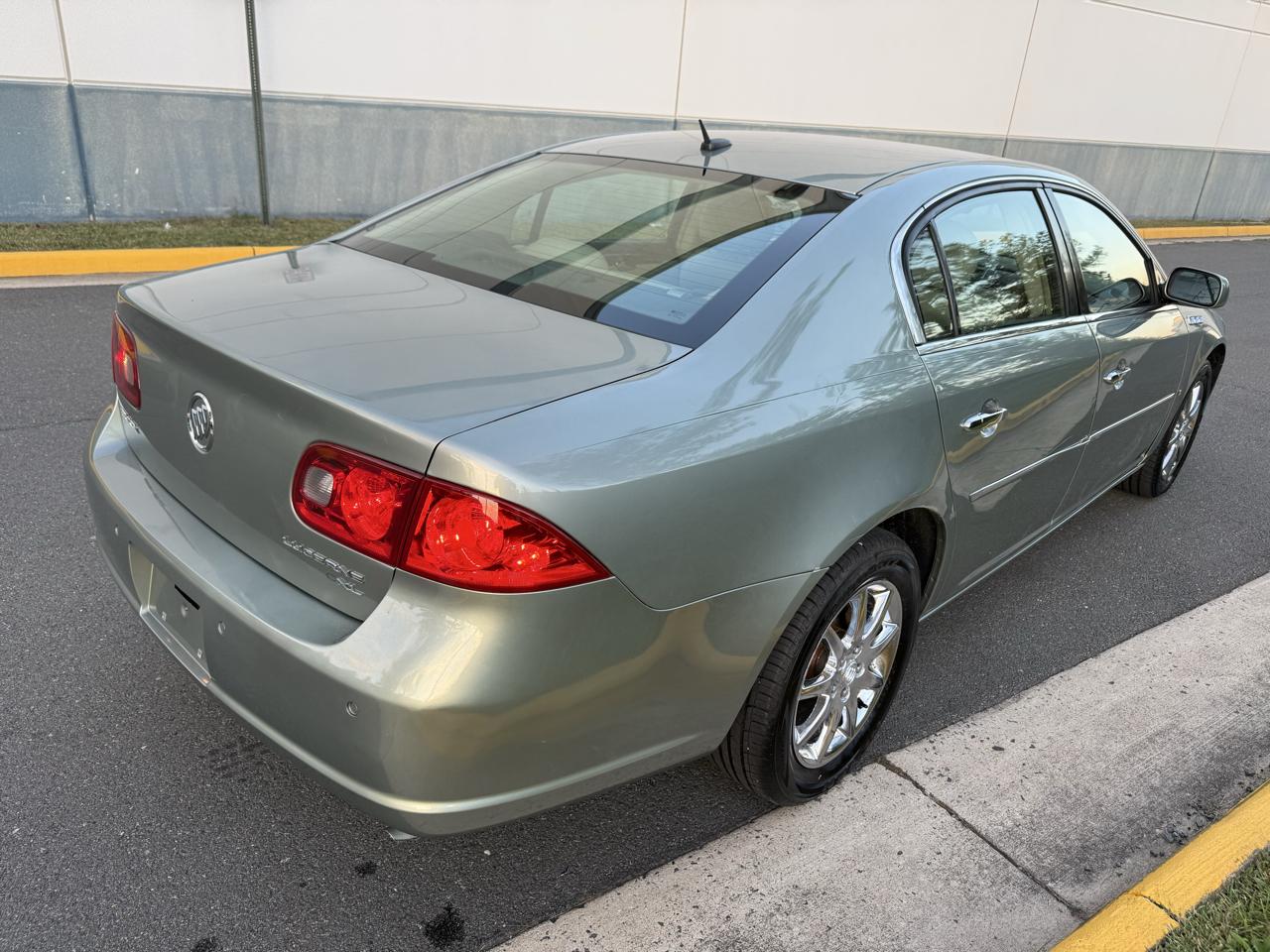 Buick Lucerne 4dr Sdn V6 CXL 2007