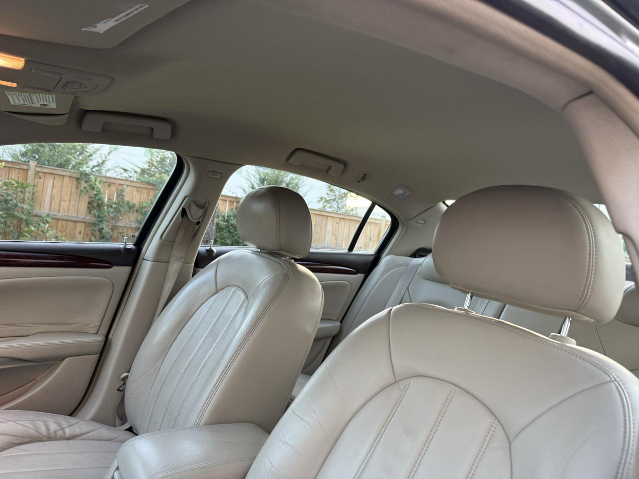 Buick Lucerne 4dr Sdn V6 CXL 2007