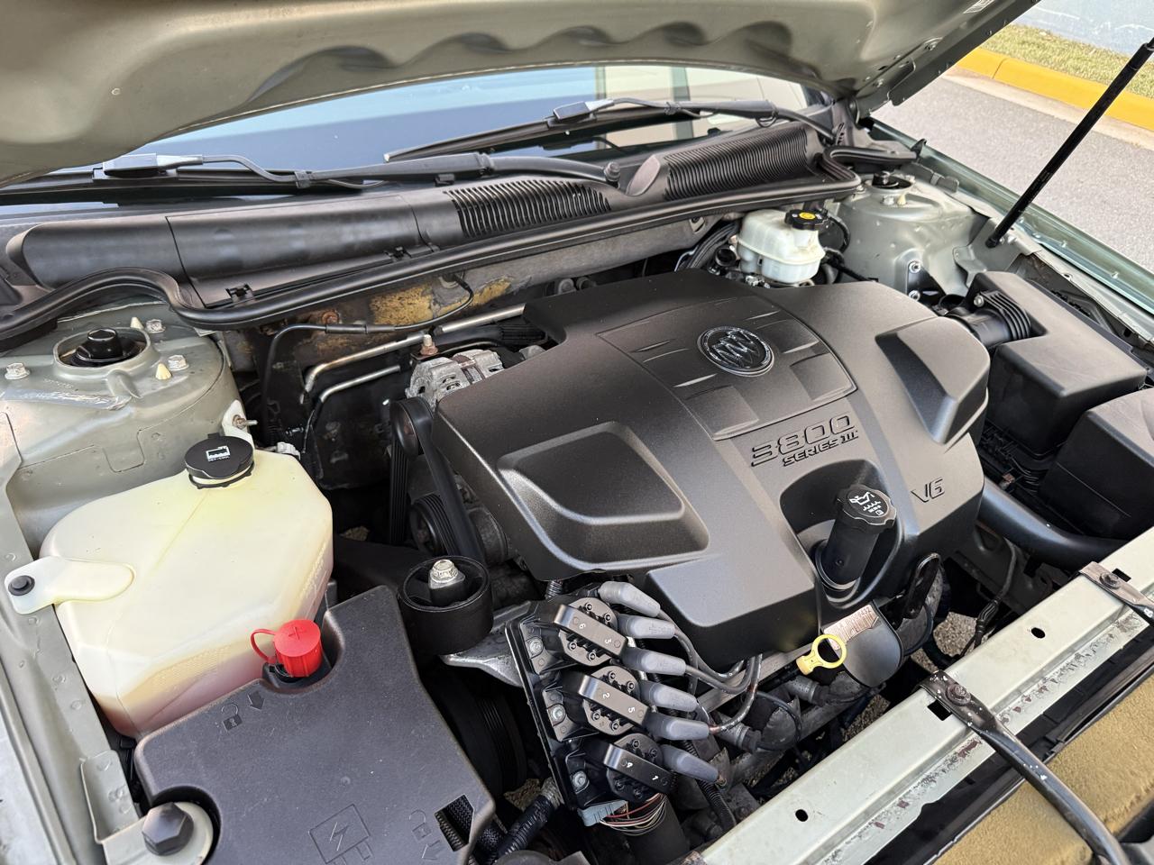 Buick Lucerne 4dr Sdn V6 CXL 2007