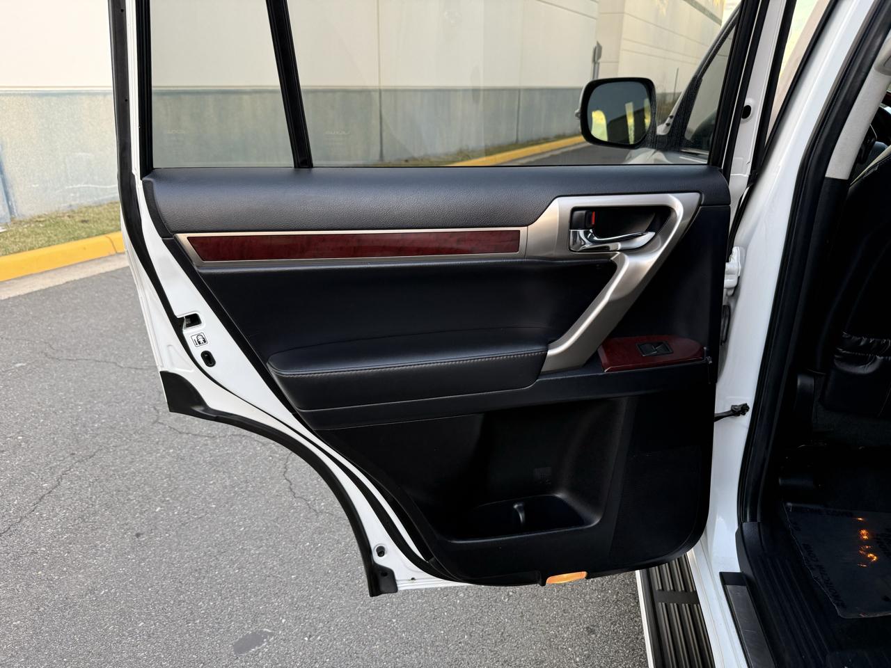 Lexus GX 460 4WD 4dr 2016