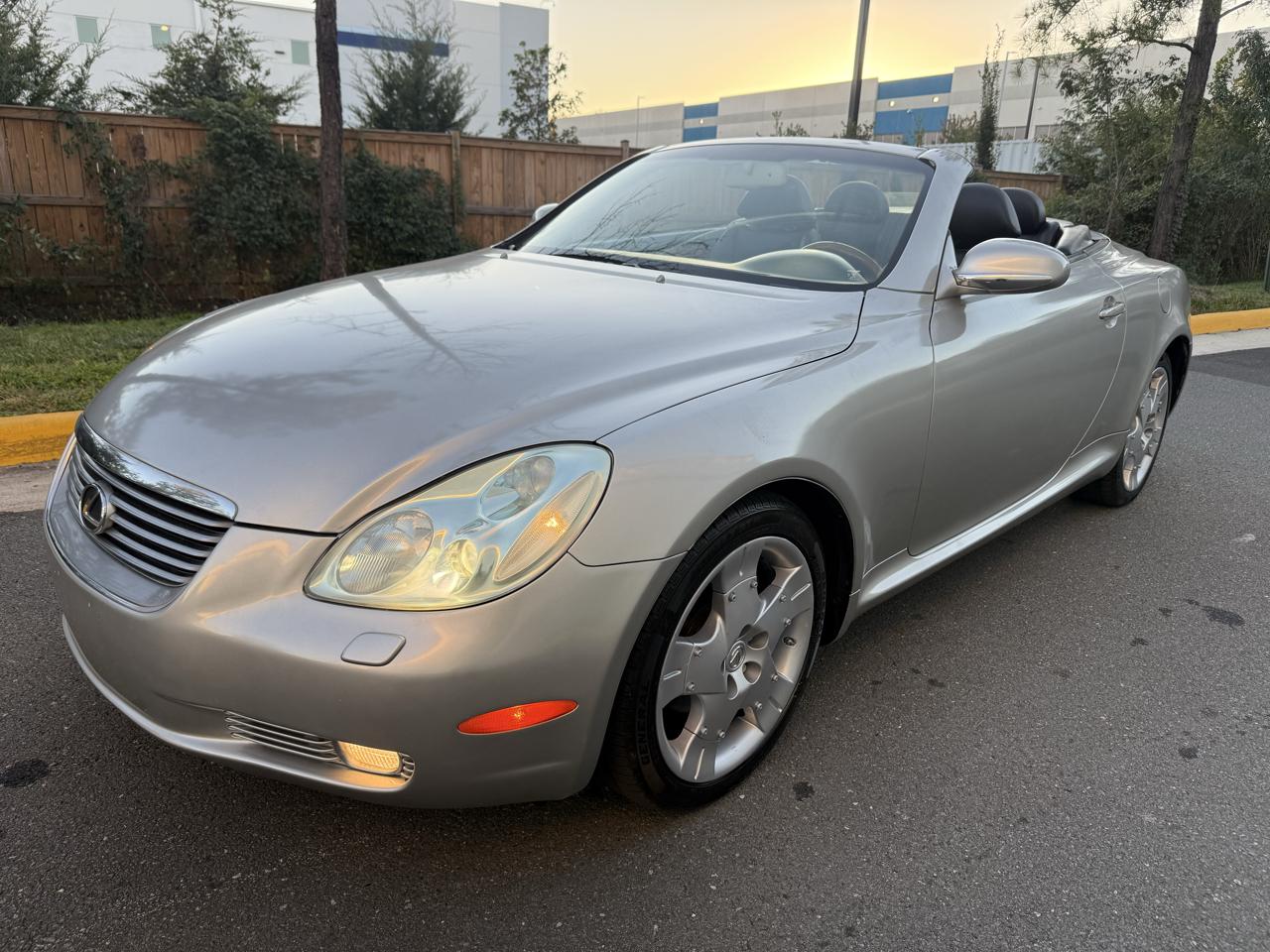 Lexus SC 430 2dr Convertible 2004