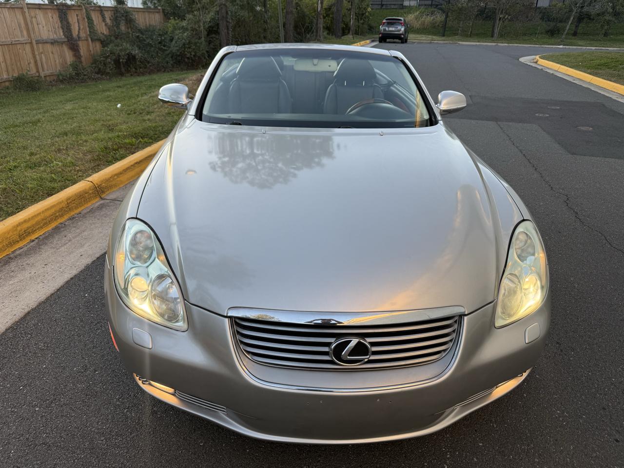 Lexus SC 430 2dr Convertible 2004