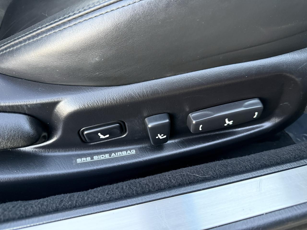 Lexus SC 430 2dr Convertible 2004