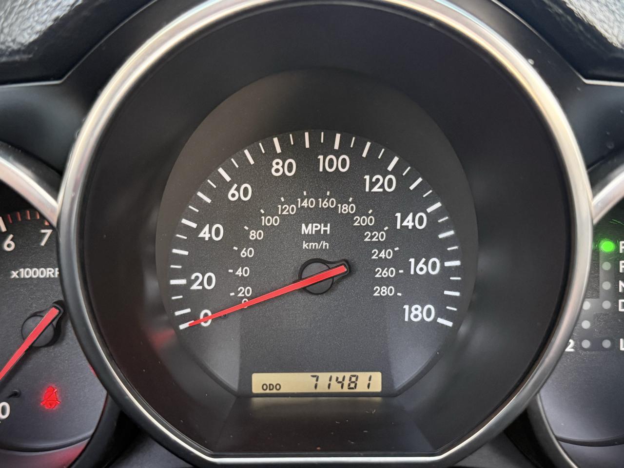 Lexus SC 430 2dr Convertible 2004