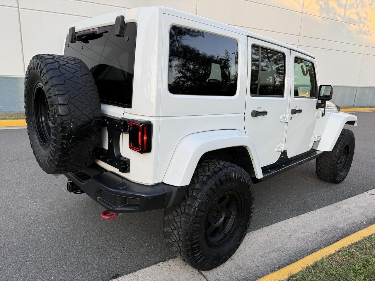 Jeep Wrangler Unlimited 4WD 4dr Rubicon Hard Rock 2016