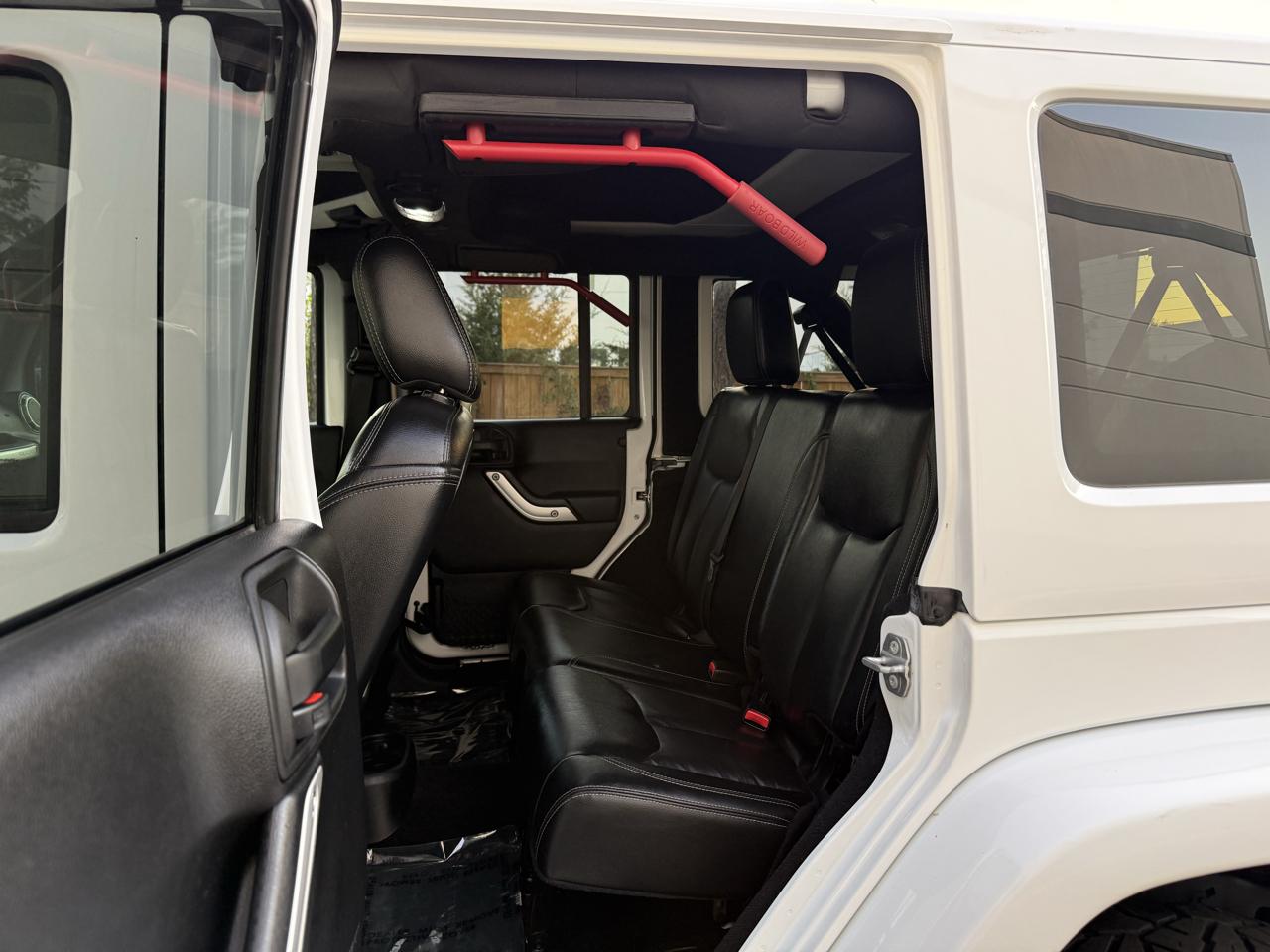 Jeep Wrangler Unlimited 4WD 4dr Rubicon Hard Rock 2016
