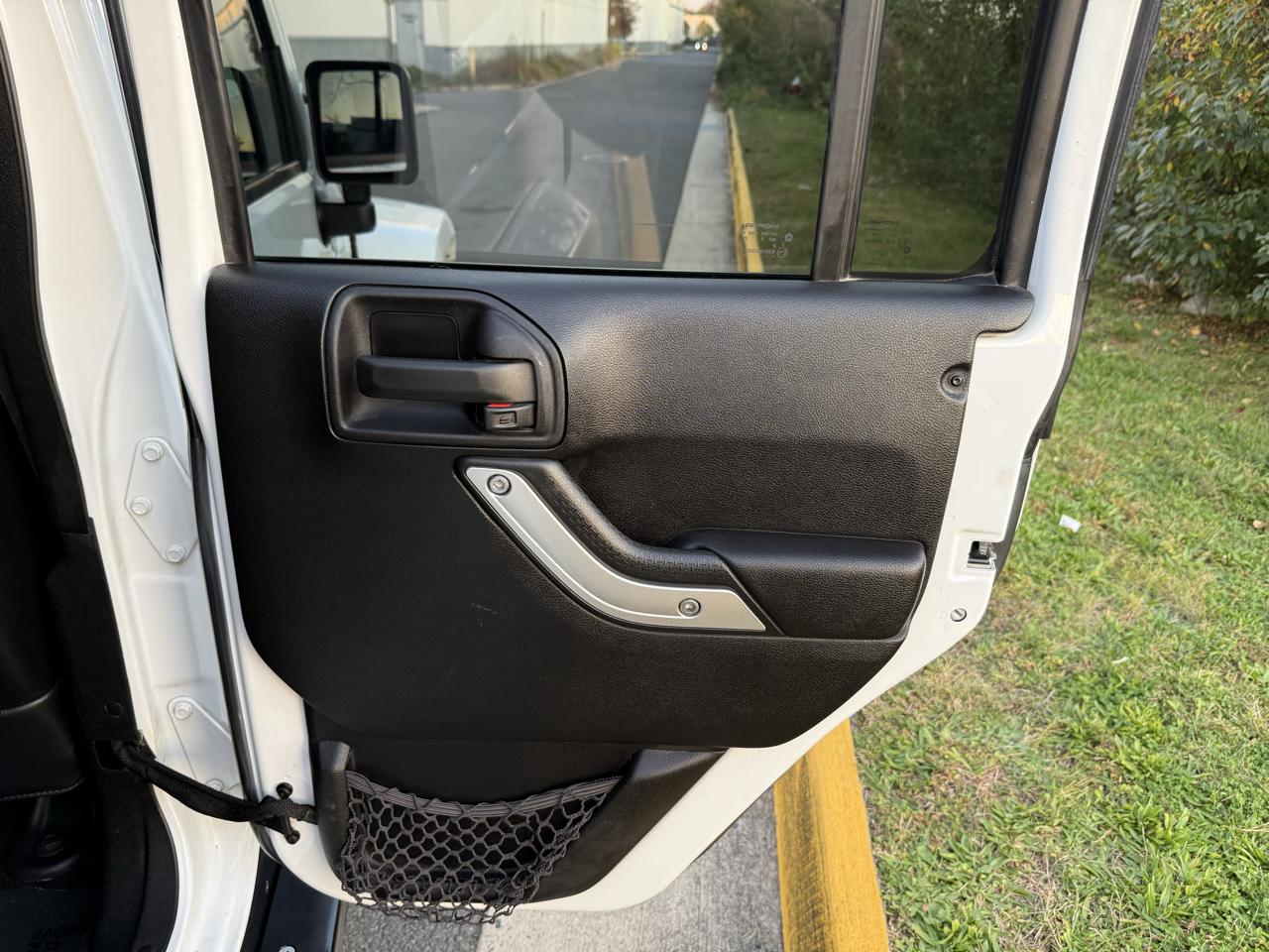 Jeep Wrangler Unlimited 4WD 4dr Rubicon Hard Rock 2016
