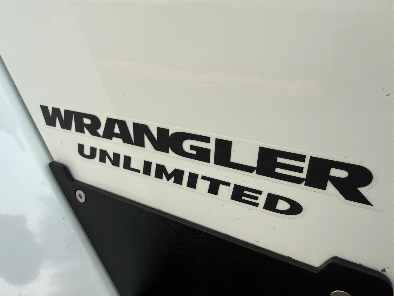 Jeep Wrangler Unlimited 4WD 4dr Rubicon Hard Rock 2016