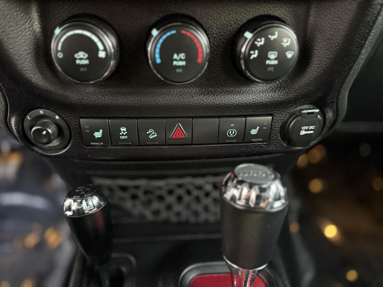 Jeep Wrangler Unlimited 4WD 4dr Rubicon Hard Rock 2016