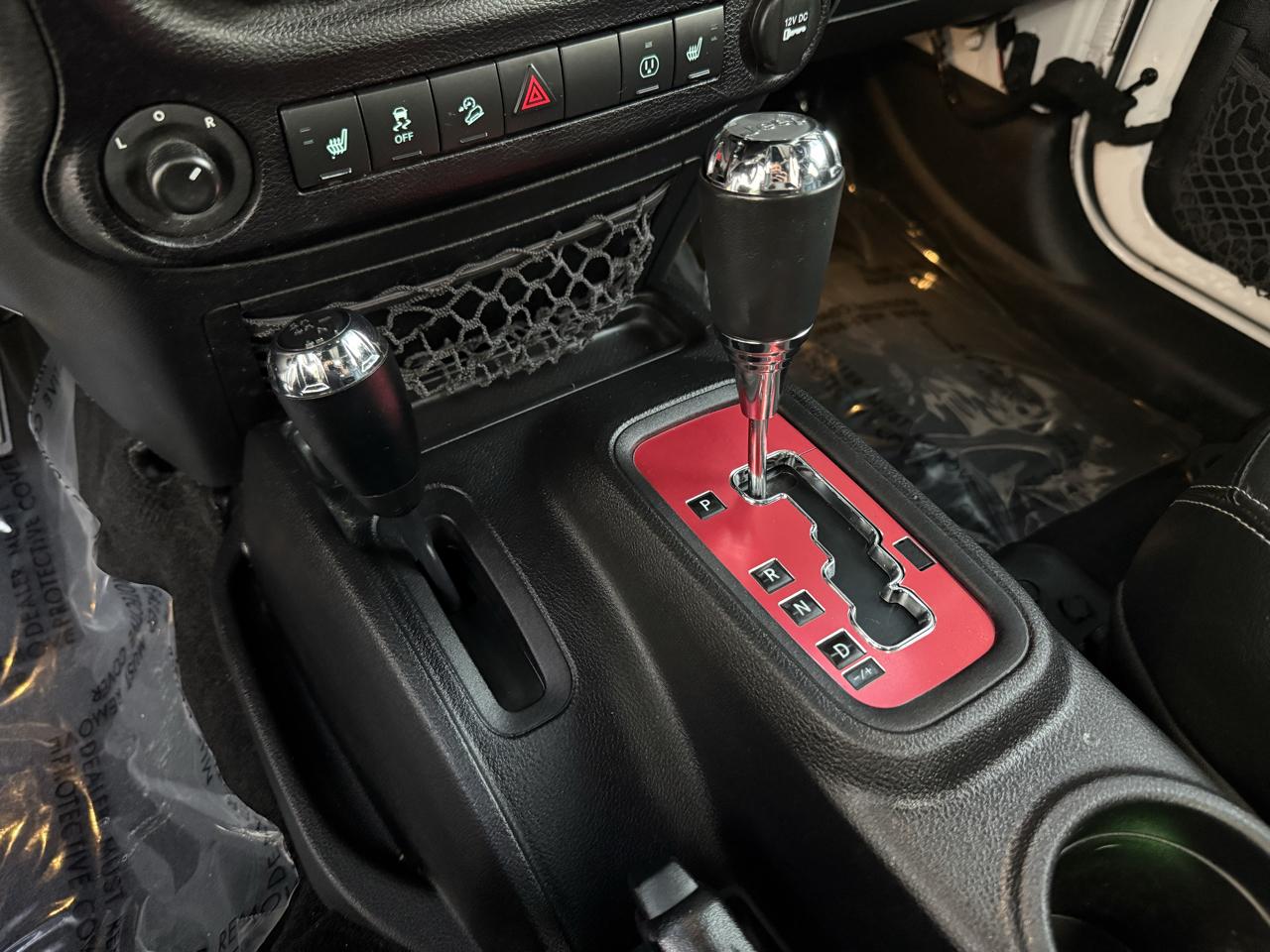 Jeep Wrangler Unlimited 4WD 4dr Rubicon Hard Rock 2016