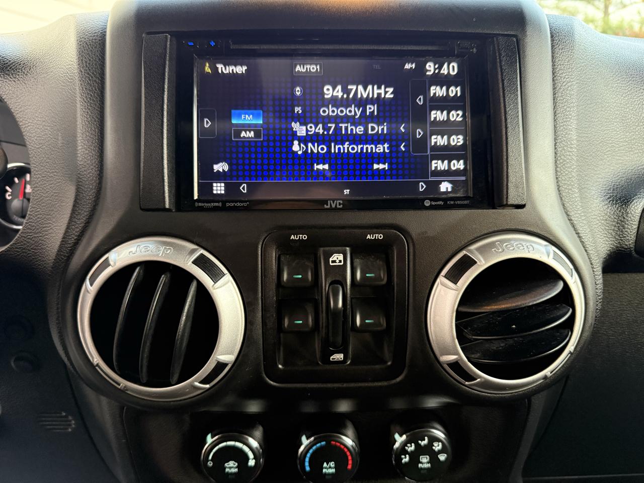 Jeep Wrangler Unlimited 4WD 4dr Rubicon Hard Rock 2016