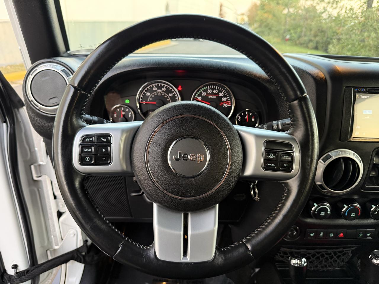 Jeep Wrangler Unlimited 4WD 4dr Rubicon Hard Rock 2016