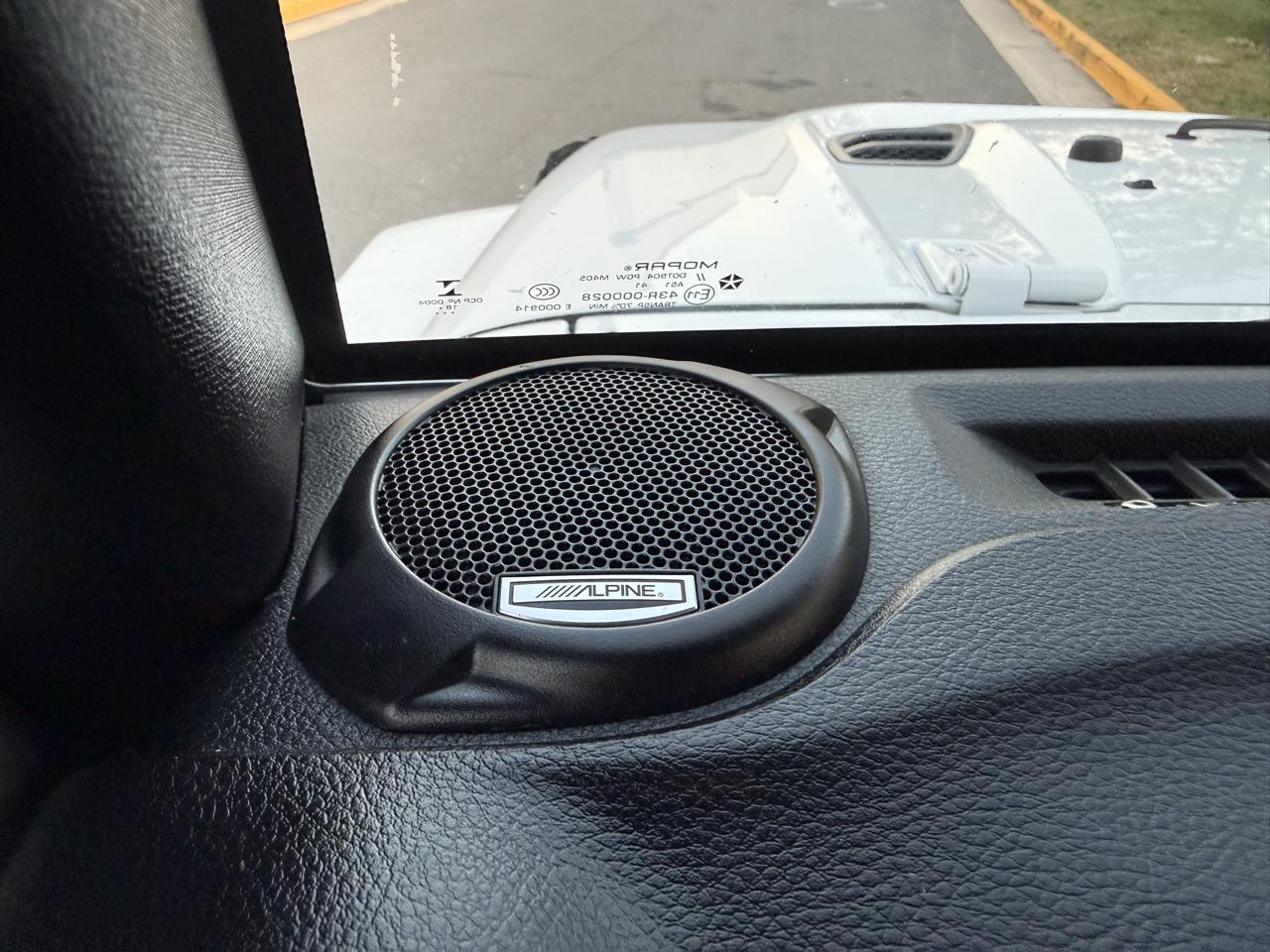 Jeep Wrangler Unlimited 4WD 4dr Rubicon Hard Rock 2016