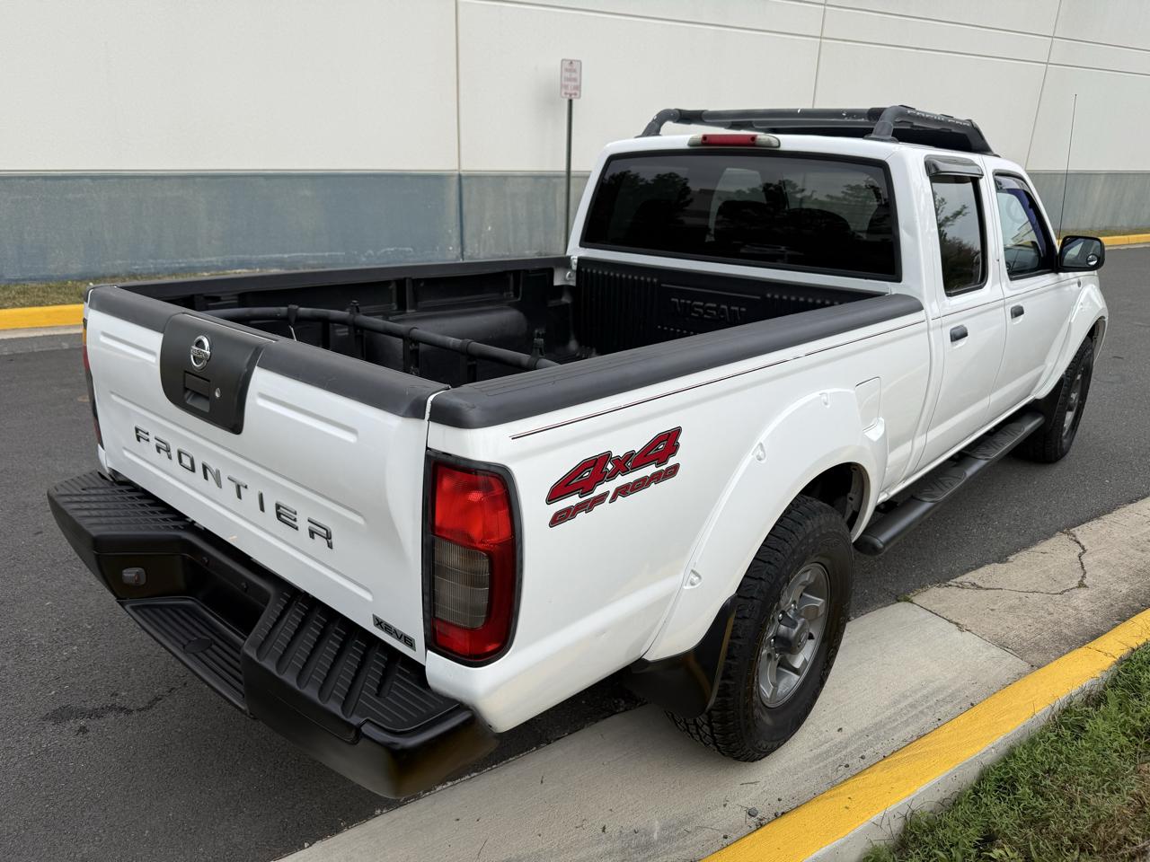 Nissan Frontier 4WD XE Crew Cab V6 Manual Long Bed 2004