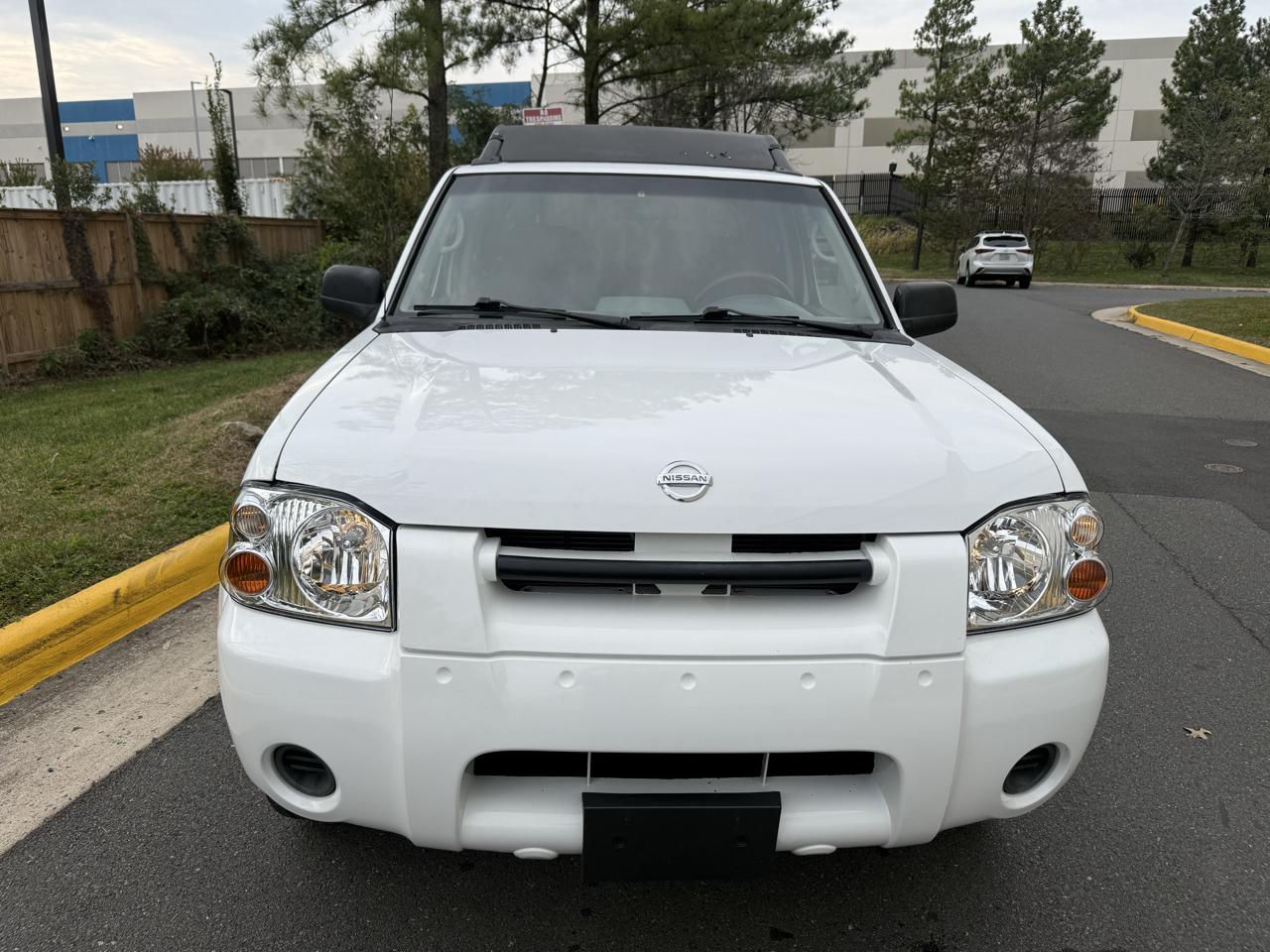 Nissan Frontier 4WD XE Crew Cab V6 Manual Long Bed 2004