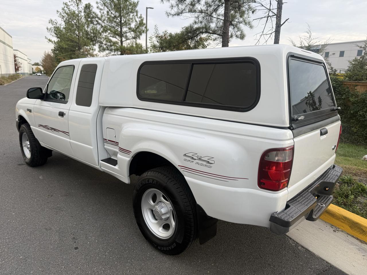 Ford Ranger 4dr Supercab 4.0L XLT 4WD 2001