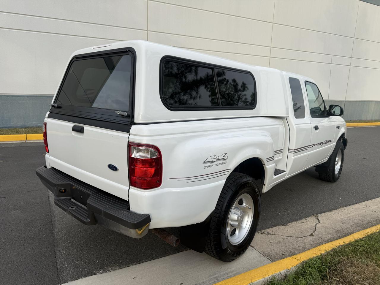 Ford Ranger 4dr Supercab 4.0L XLT 4WD 2001
