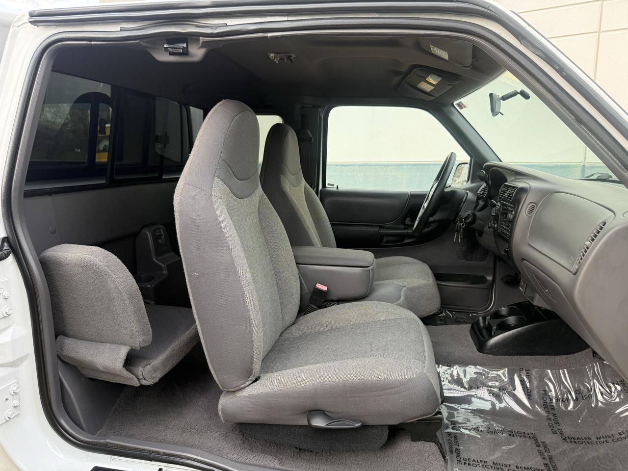 Ford Ranger 4dr Supercab 4.0L XLT 4WD 2001