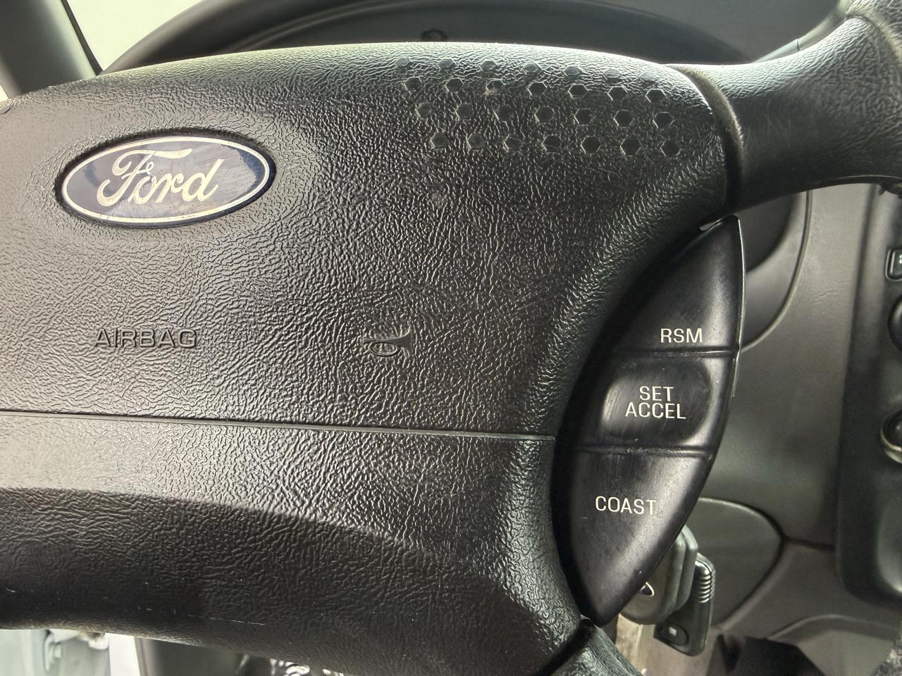 Ford Ranger 4dr Supercab 4.0L XLT 4WD 2001