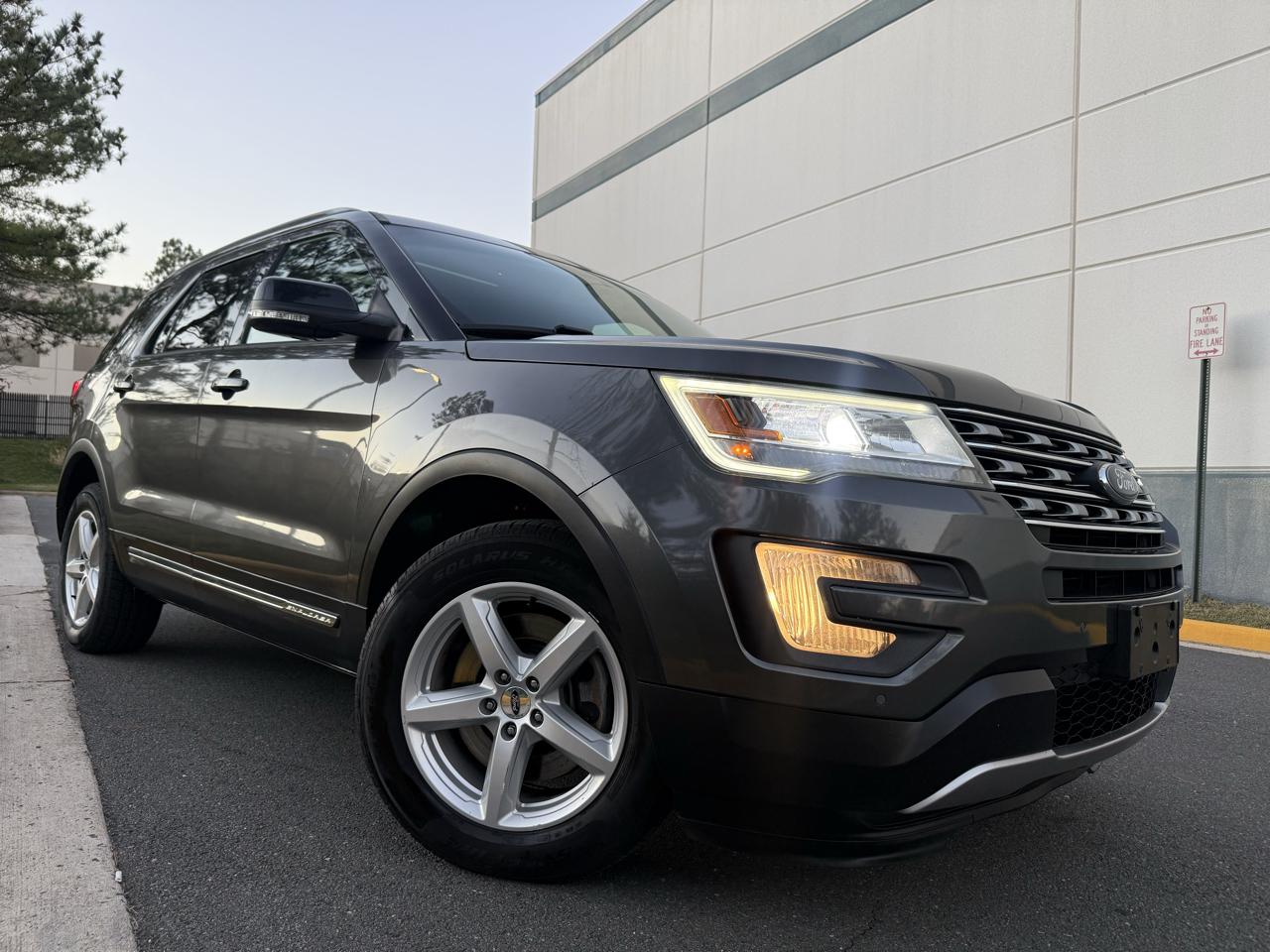 Ford Explorer 4WD 4dr XLT 2016