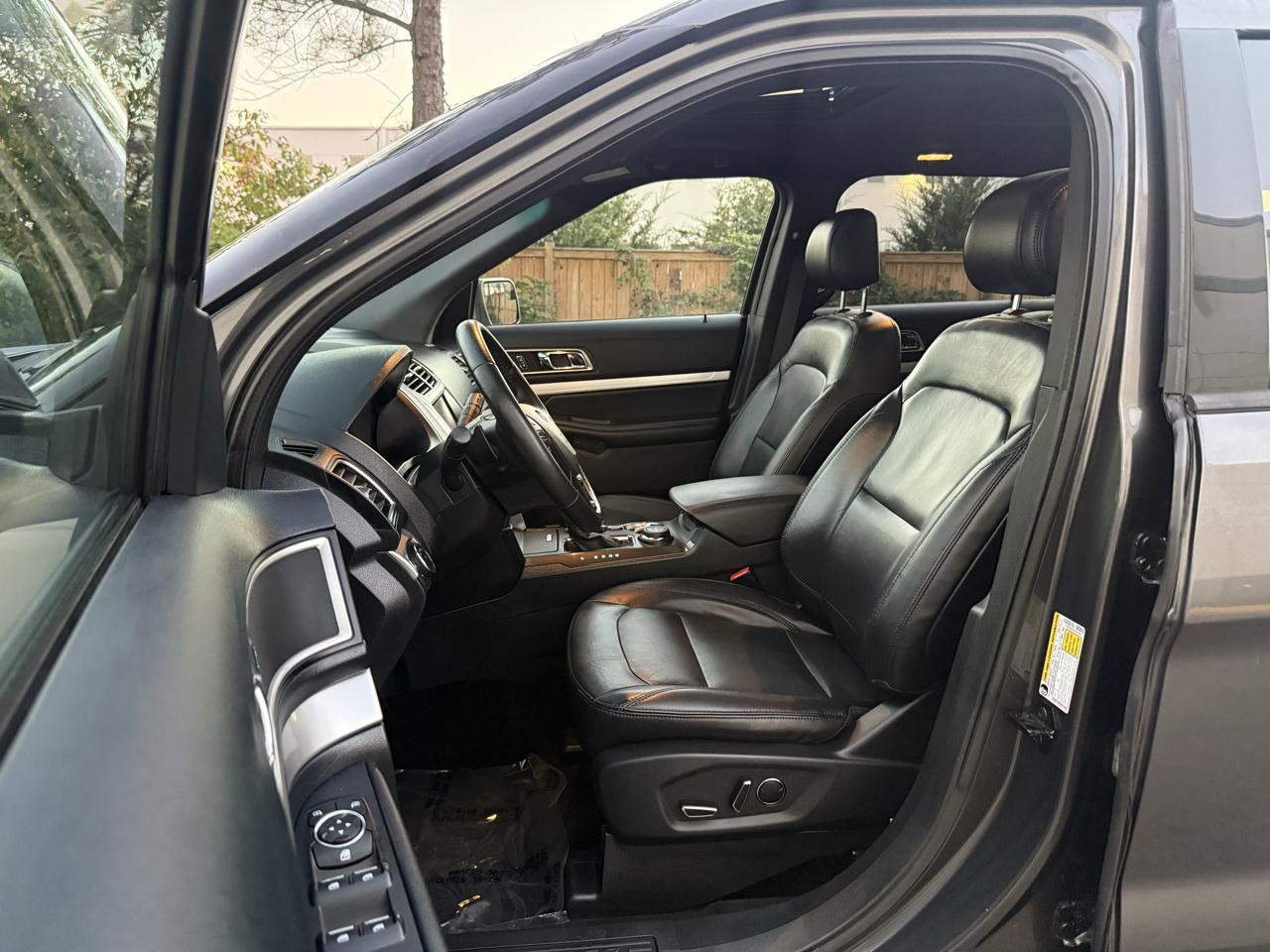 Ford Explorer 4WD 4dr XLT 2016
