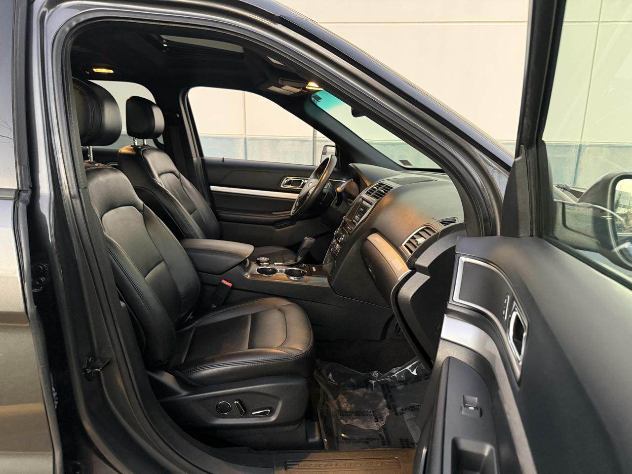 Ford Explorer 4WD 4dr XLT 2016
